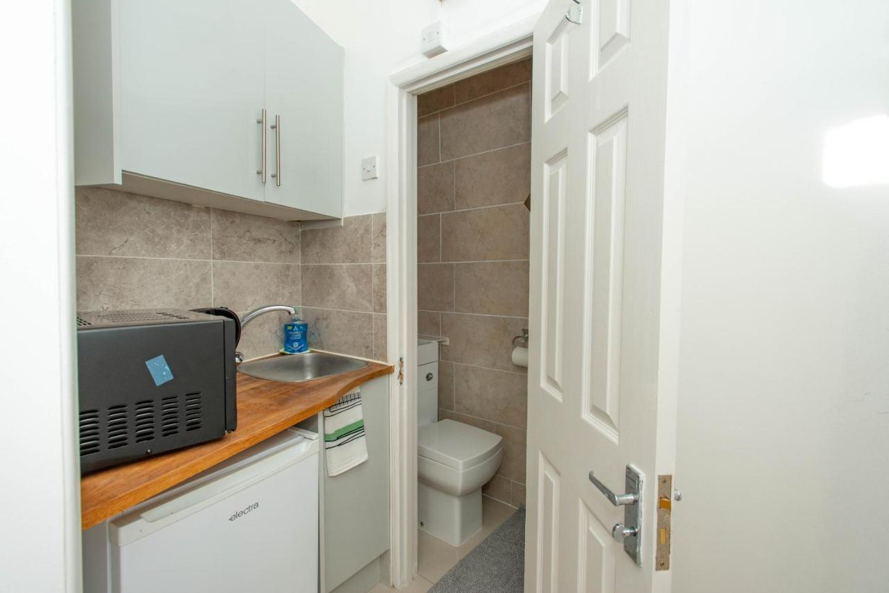 Modern Apartments In Bromley, Greater London Near Tesco And Sundridge Park Station Buitenkant foto