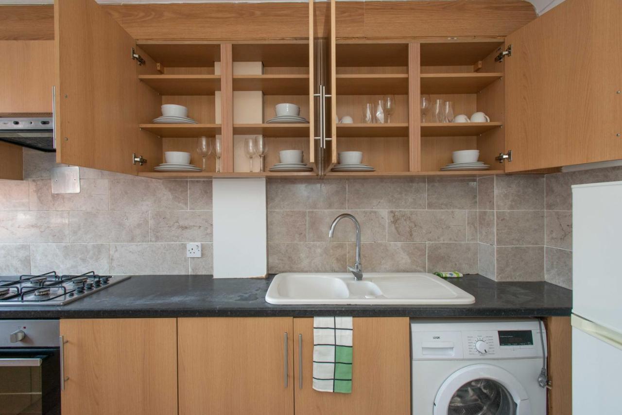 Modern Apartments In Bromley, Greater London Near Tesco And Sundridge Park Station Buitenkant foto