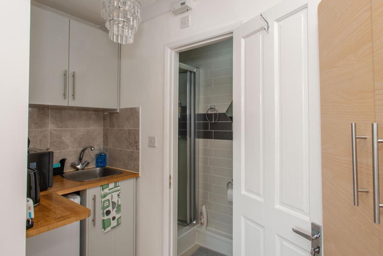 Modern Apartments In Bromley, Greater London Near Tesco And Sundridge Park Station Buitenkant foto